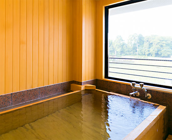 Kodachi no Yu (Japanese Crypress Bath)